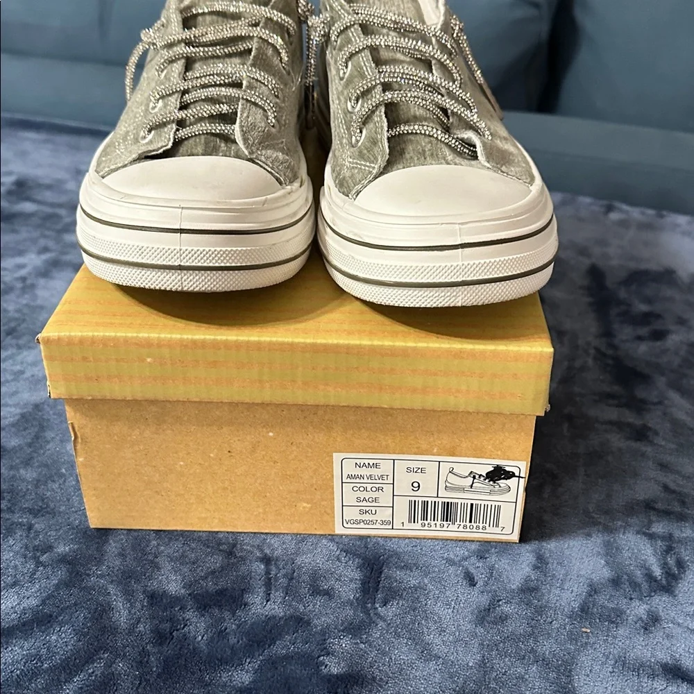 Very G Aman Velvet sneaker - Picture 11 of 11